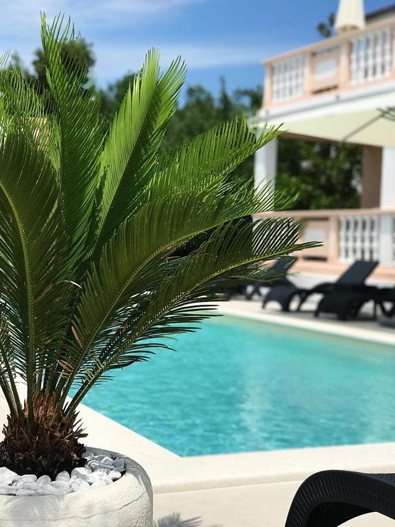 Apartments Saric Биоград-на-Мору Экстерьер фото
